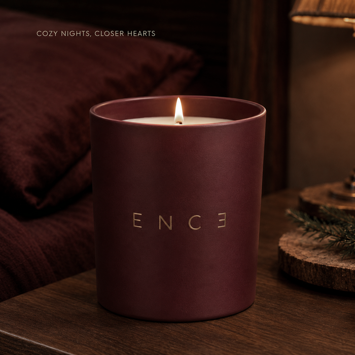 Lura  Coffee & Atlas Cedarwood Luxury Soy Candle