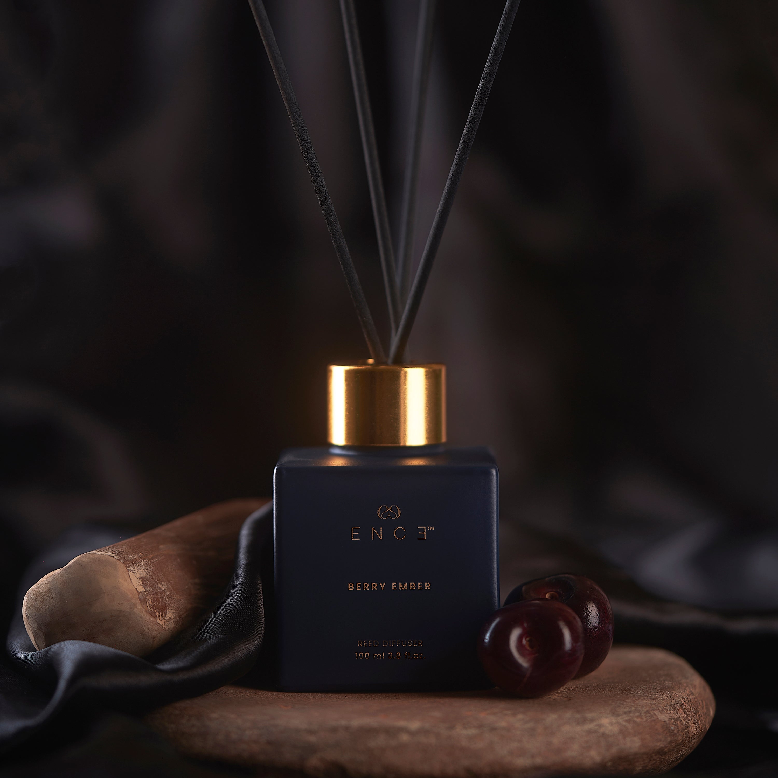 ENCE Berry Ember – Berry & Mysore Sandalwood Reed Diffuser (100ml, Up to 90 Days)
