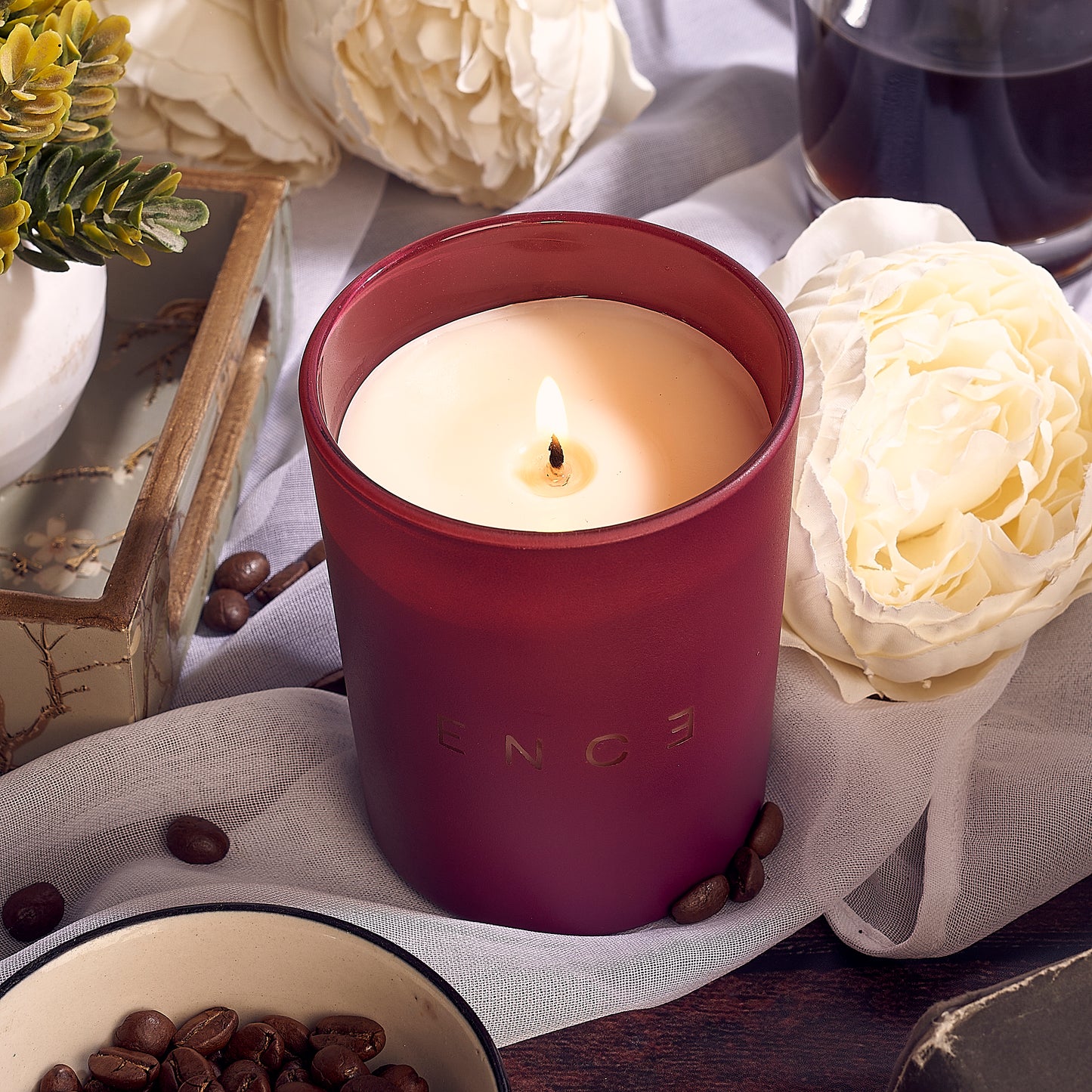 ENCE Lura  Coffee & Atlas Cedarwood Luxury Soy Candle (200g / 50 Hrs)