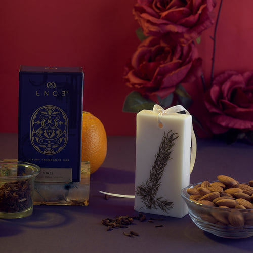 ENCE Mirel  Almond & Clove Closet Candle (80g / 45+ Days)