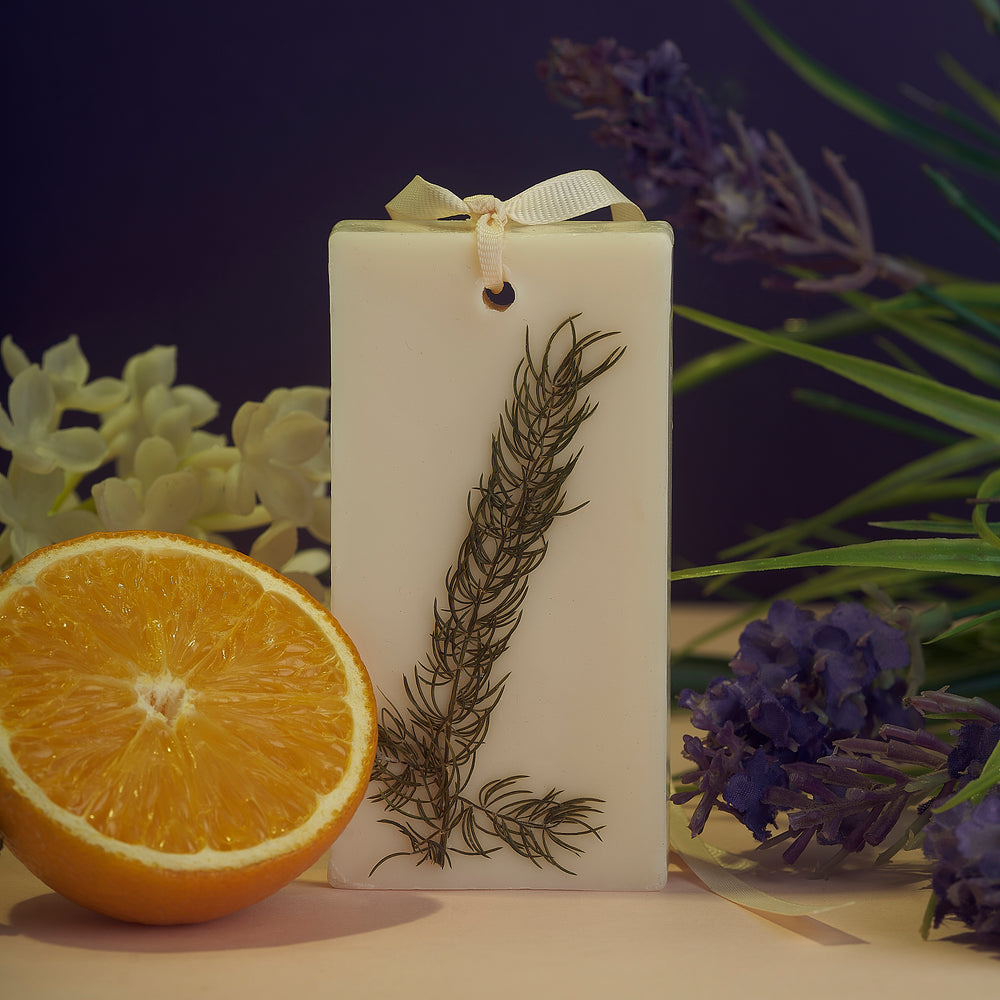 ENCE Kiana  Calabrian Bergamot & Osmanthus Closet Candle (80g / 45+ Days)